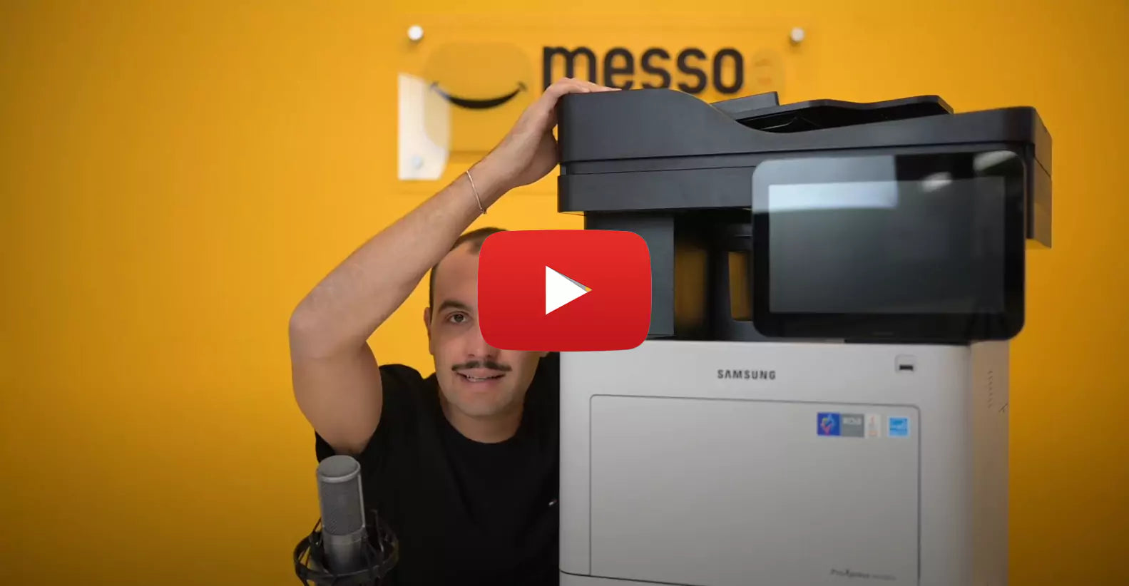 **Alt text (in Italian):**
Stampante Samsung M4580FX ricondizionata per ufficio moderno ed efficiente.