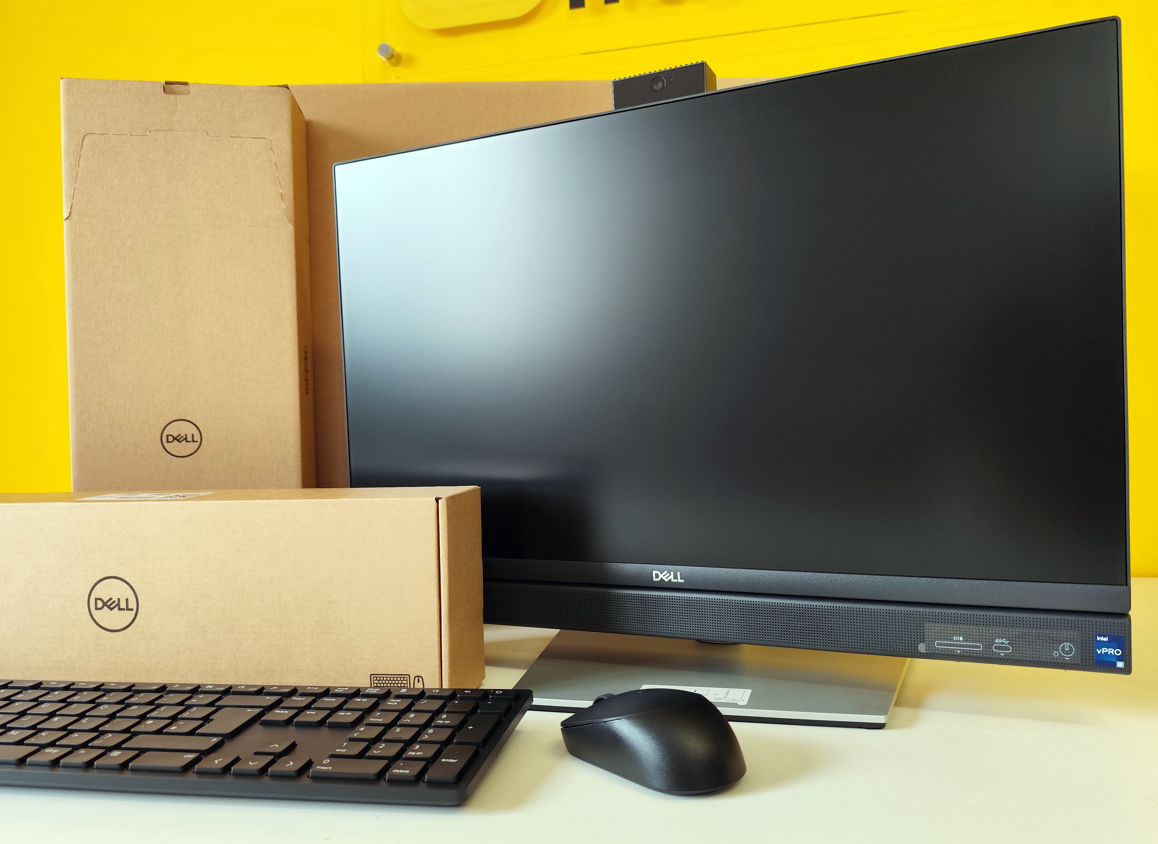 Dell OptiPlex All-in-One 7420 24" FullHD | Intel Core i5-14500T | Ram 16GB | SSD 1TB |  WebCam WiFi Kit Mouse e Tastiera incluso FreeDOS  Prodotto NUOVO