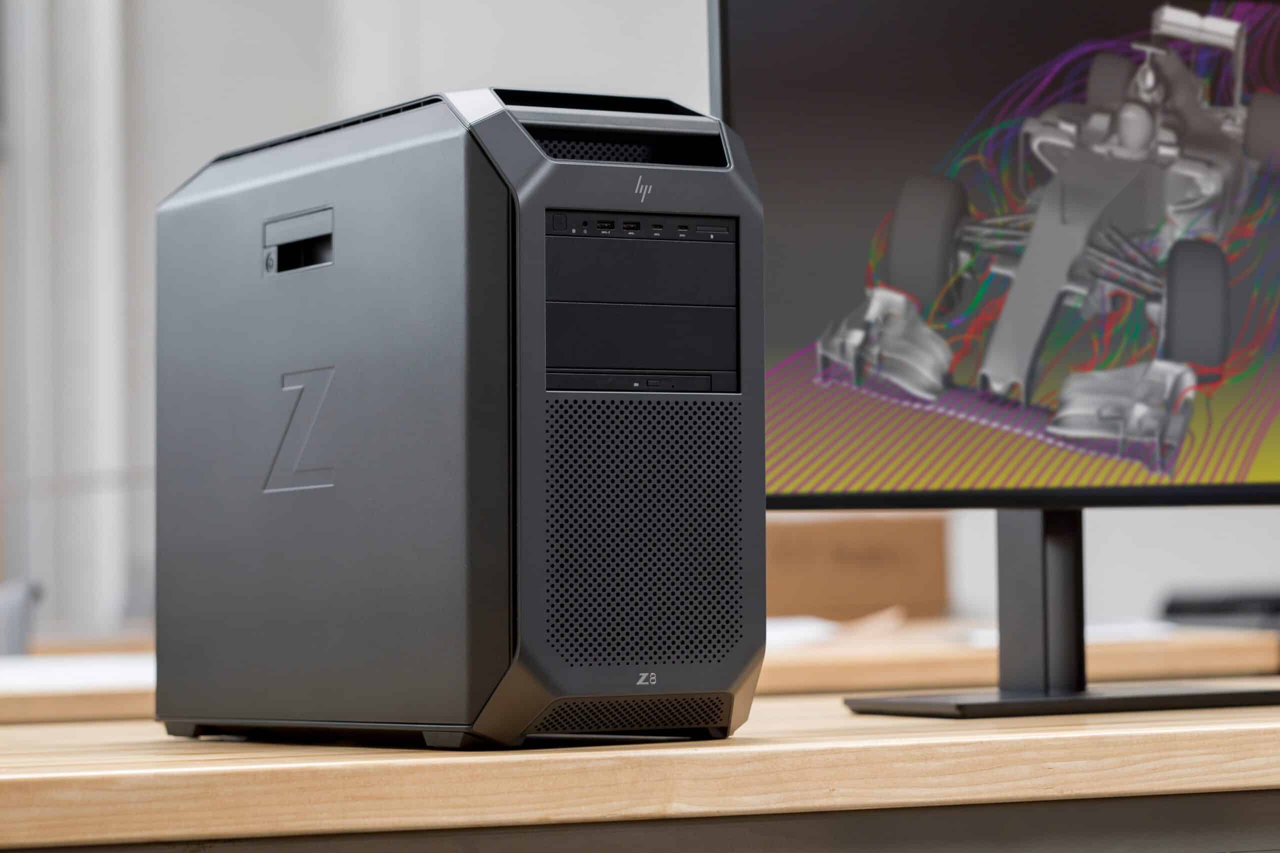 Workstation HP Z8 G4 su scrivania con simulazione 3D su schermo, perfetta per ingegneria e modellazione avanzata.