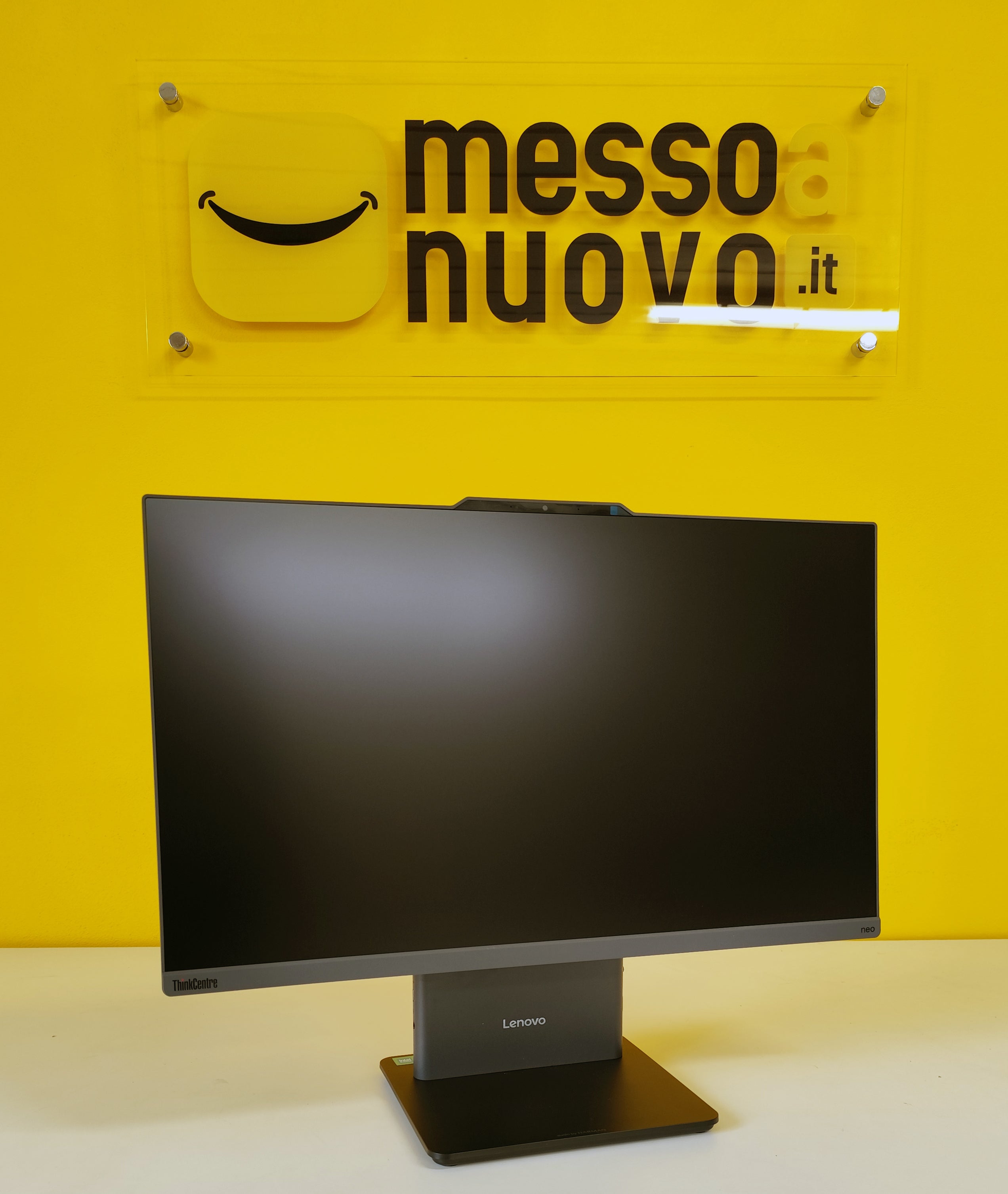 Lenovo ThinkCentre Neo 50a 24 Gen 5 All-in-One  23,8" Full HD | Intel Core U300 | Wi-Fi 6 FreeDOS