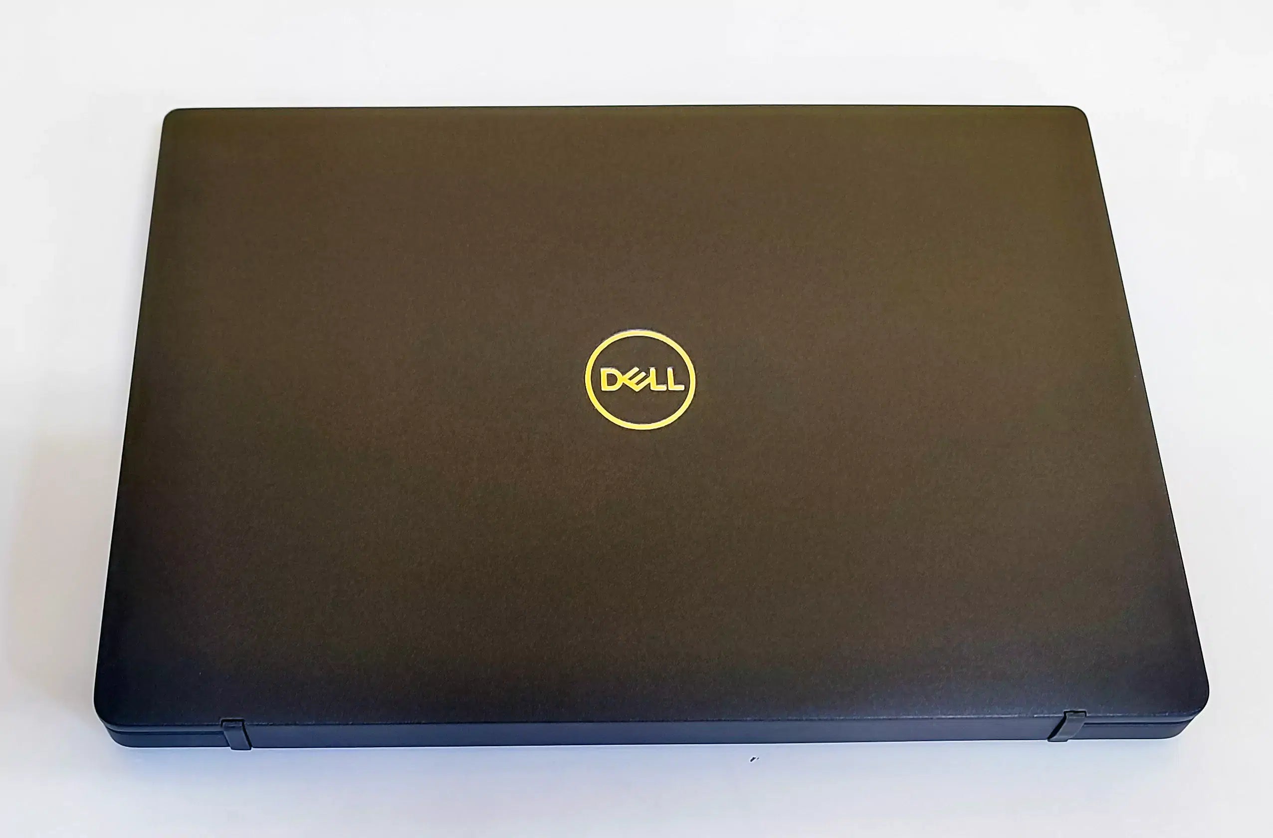 Dell Latitude 7400 Notebook 14" FullHD Touch Screen | Intel Core i5-8365U | Ram 16GB | SSD 512GB | Tastiera ITA Wi-Fi HDMI Windows 11 Pro Il notebook che non ti deluderà mai