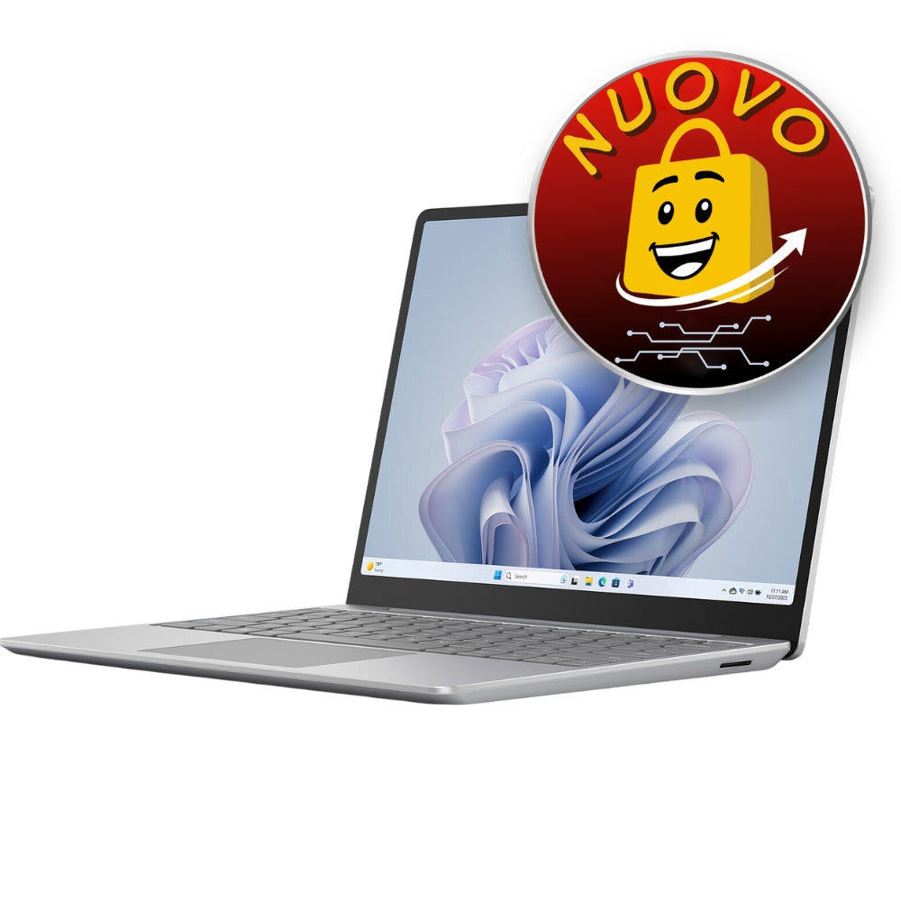 Laptop moderno con schermo HD e design sottile, ideale per lavoro e studio.