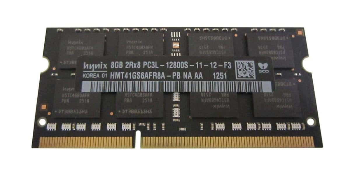 Hynix 8GB PC3-12800 DDR3-1600MHz non-ECC Unbuffered CL11 204-Pin SoDimm 1.35V