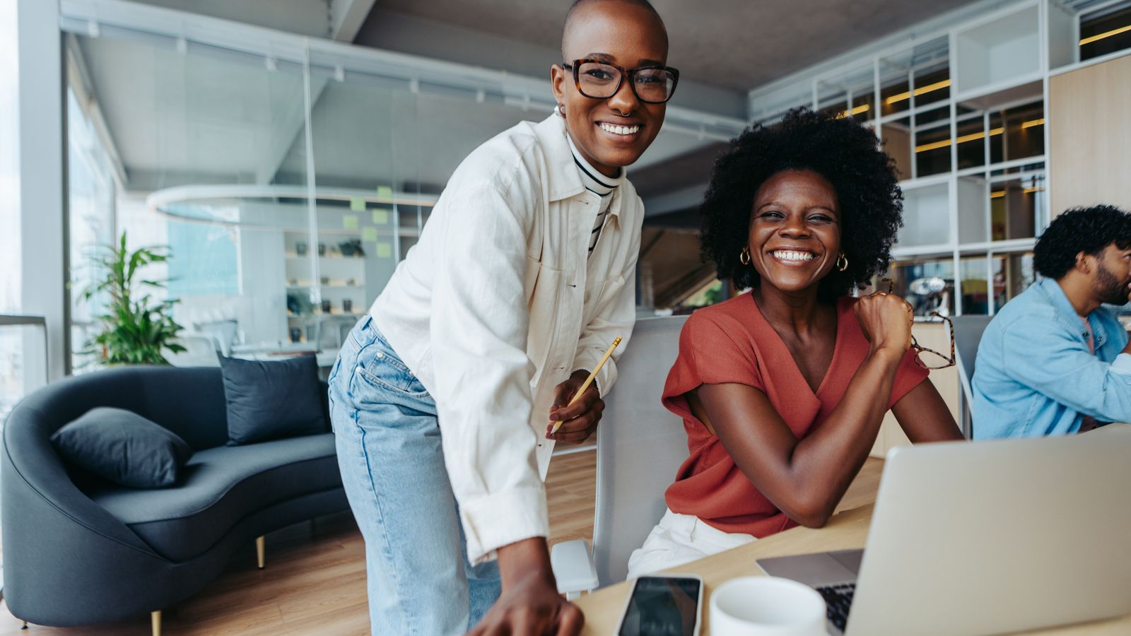 AOC 24 16:9 IPS 1920X1080 120HZ VGA HDMI DP USB