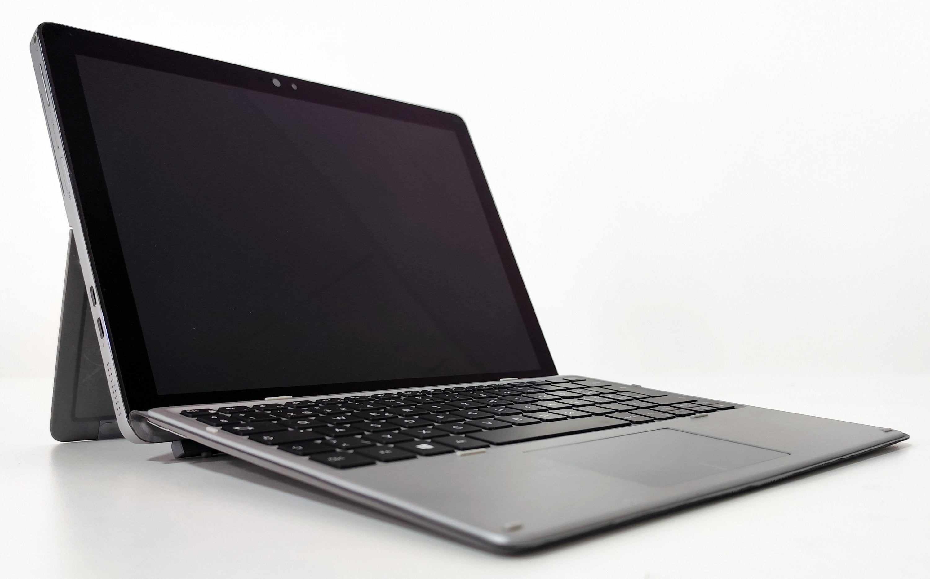 DELL Latitude 7200 2-in-1 13" Touch | Intel Core i5-8265U | FreeDOS Pratico come un tablet Performante come un Notebook