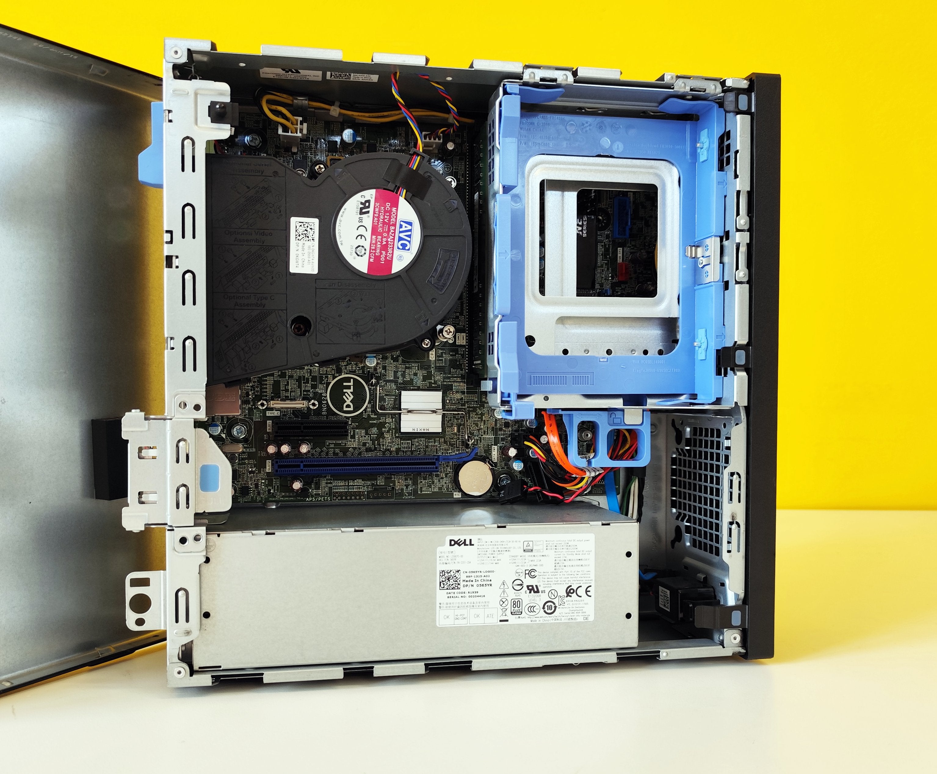 DELL Precision 3431 SFF | Intel Core i9-9900 | USB Type-C Display Port FreeDOS