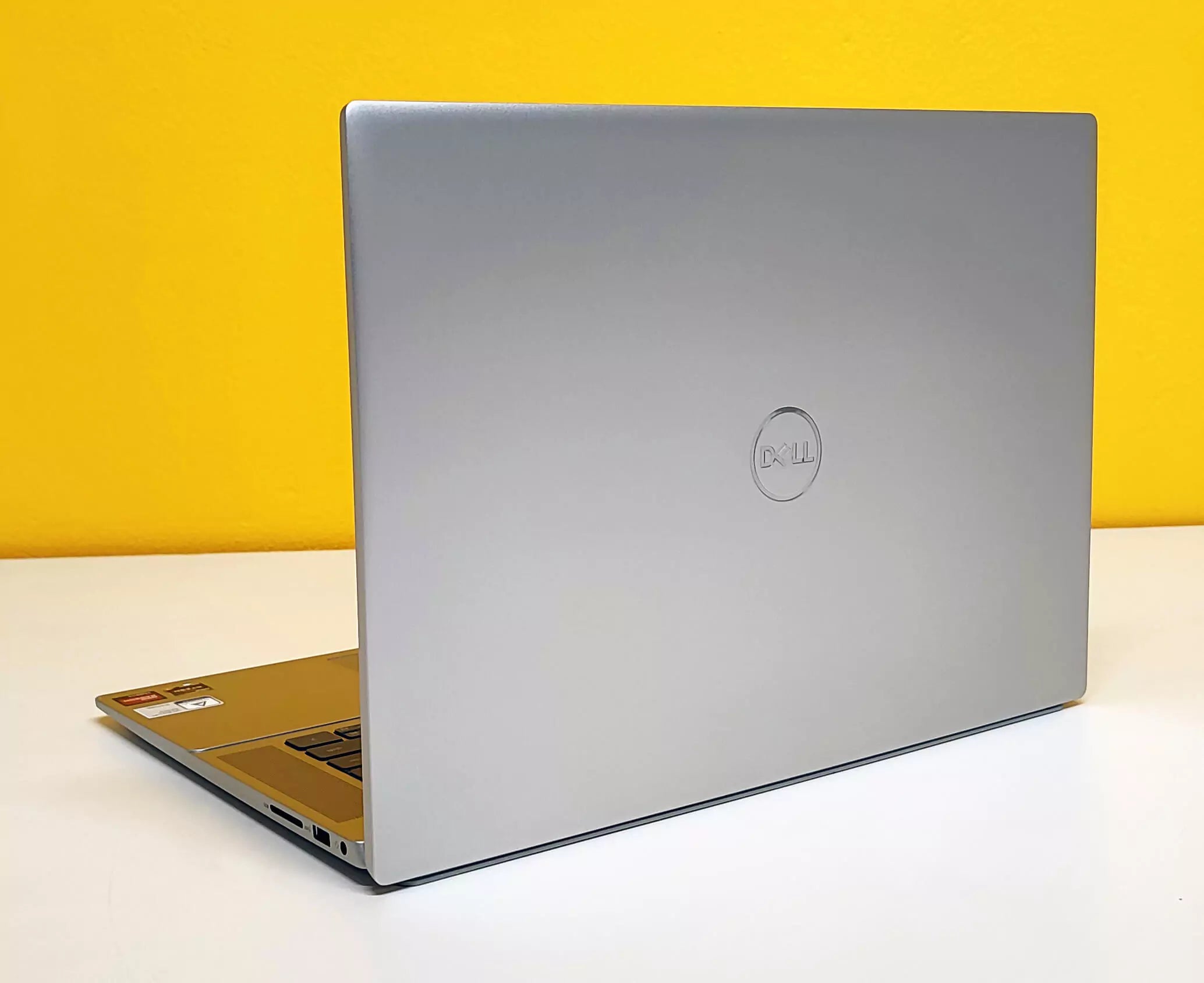 Dell Inspiron 16 - 5625