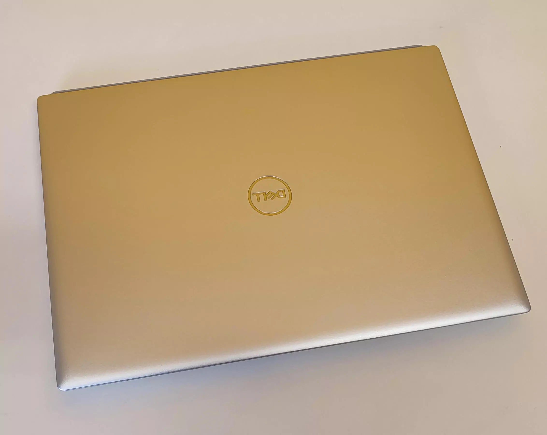 Dell Inspiron 16 - 5625