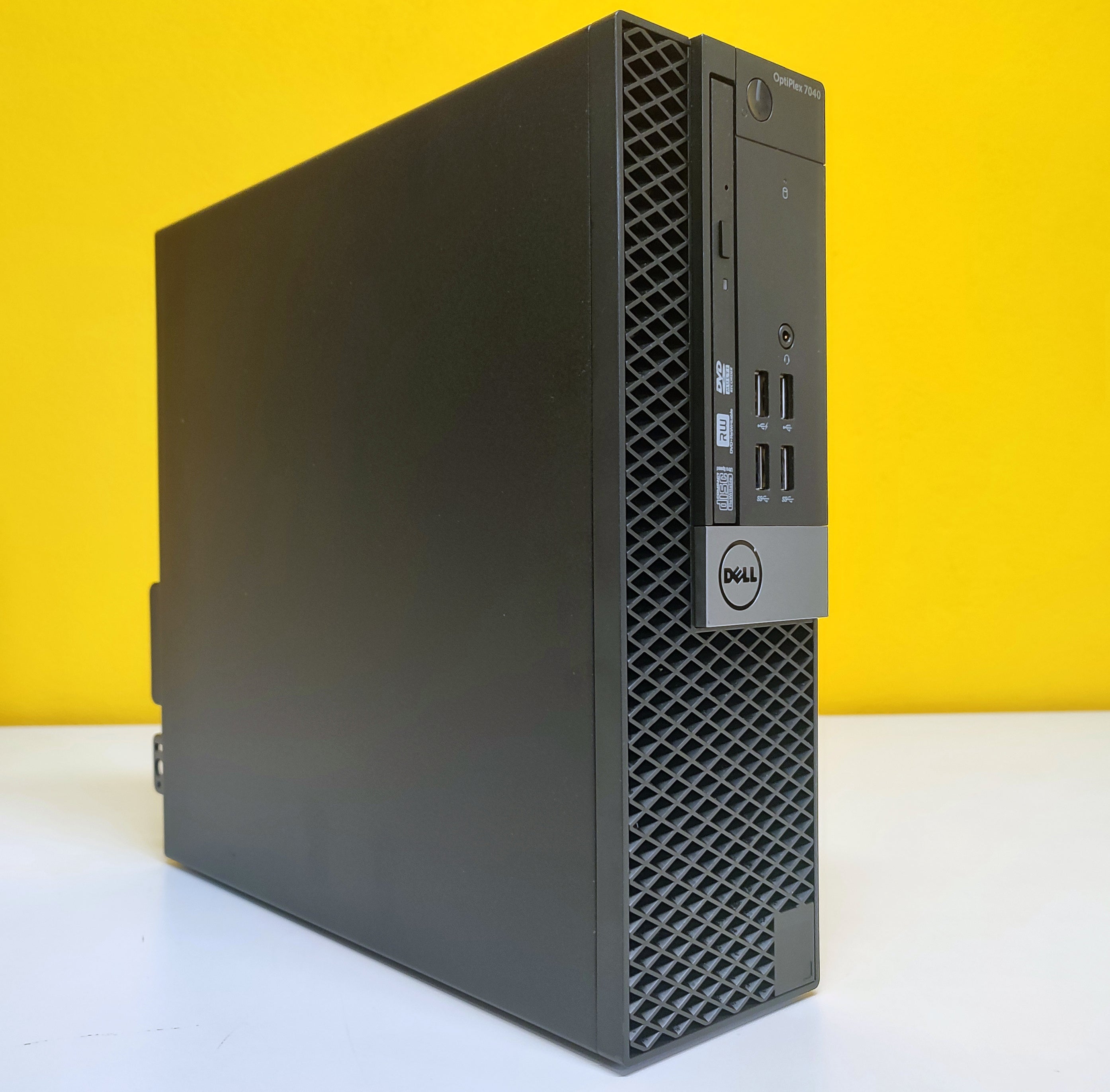 DELL OptiPlex 7040 SFF | Intel Core i7-6700T 2.8Ghz | Ram 8Gb | SSD 256Gb | HDMI Windows 10 Pro The compact and elegant PC for a powerful and reliable workstation