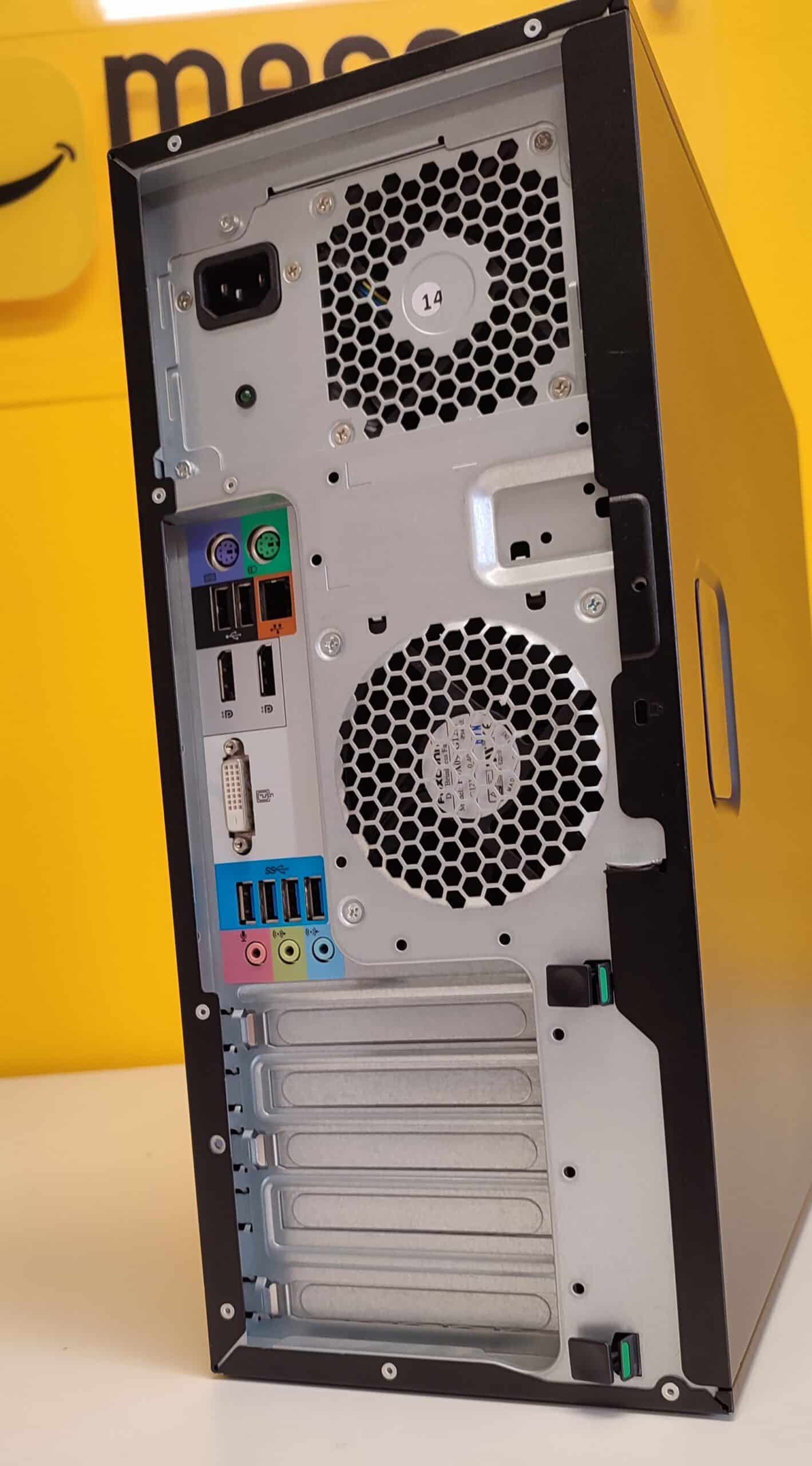 HP Z240 SFF Workstation PC de bureau Intel Xeon E3-1230 v5, AMD Firepro W2100 2 Go, 16 Go de RAM HP Z240 SFF Workstation PC de bureau Intel Xeon E3-1230 v5, AMD Firepro W2100 2 Go, 16 Go de RAM
