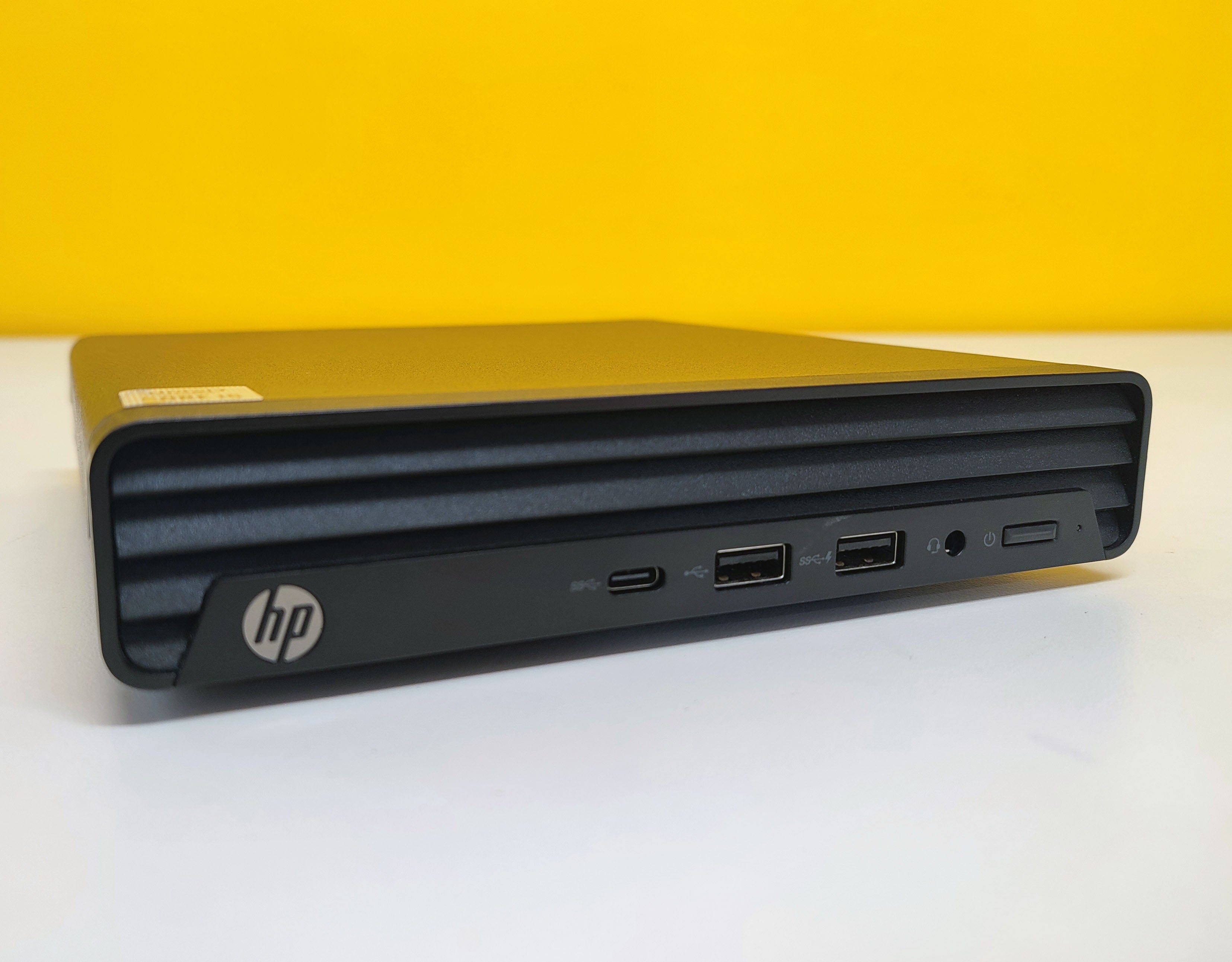 HP Essential 260 G4 Mini PC Refurbished Powerful and Compact