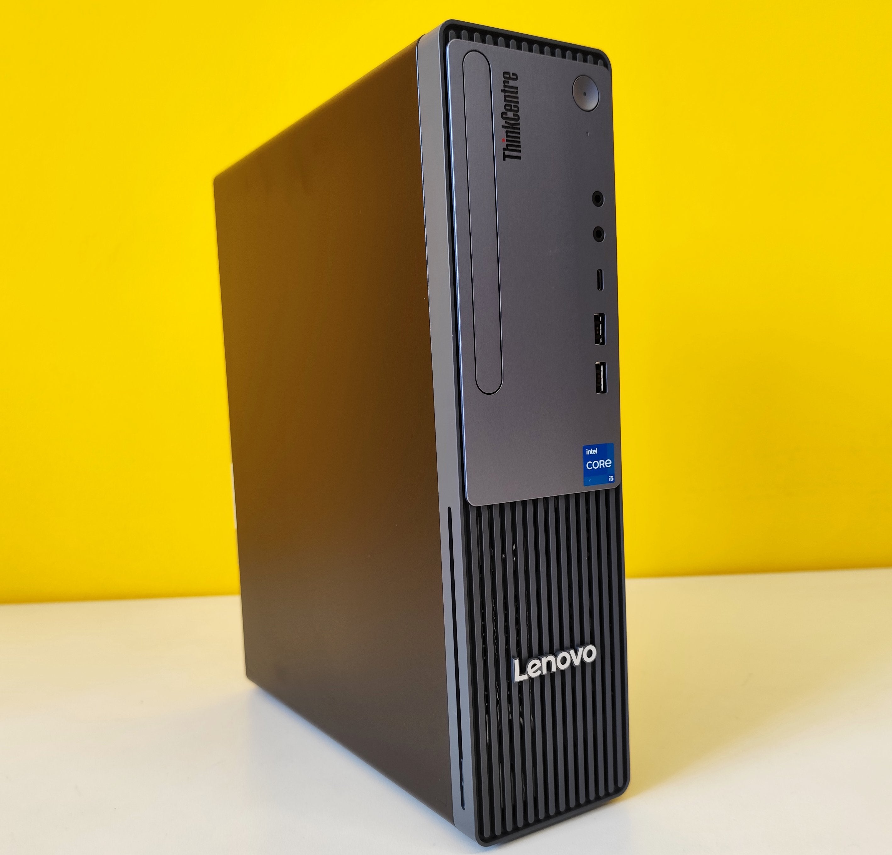 Lenovo ThinkCentre NEO 30s Gen 5 SFF | Intel Core i5-13420H | WiFi 6 USB Type-C HDMI FreeDOS
