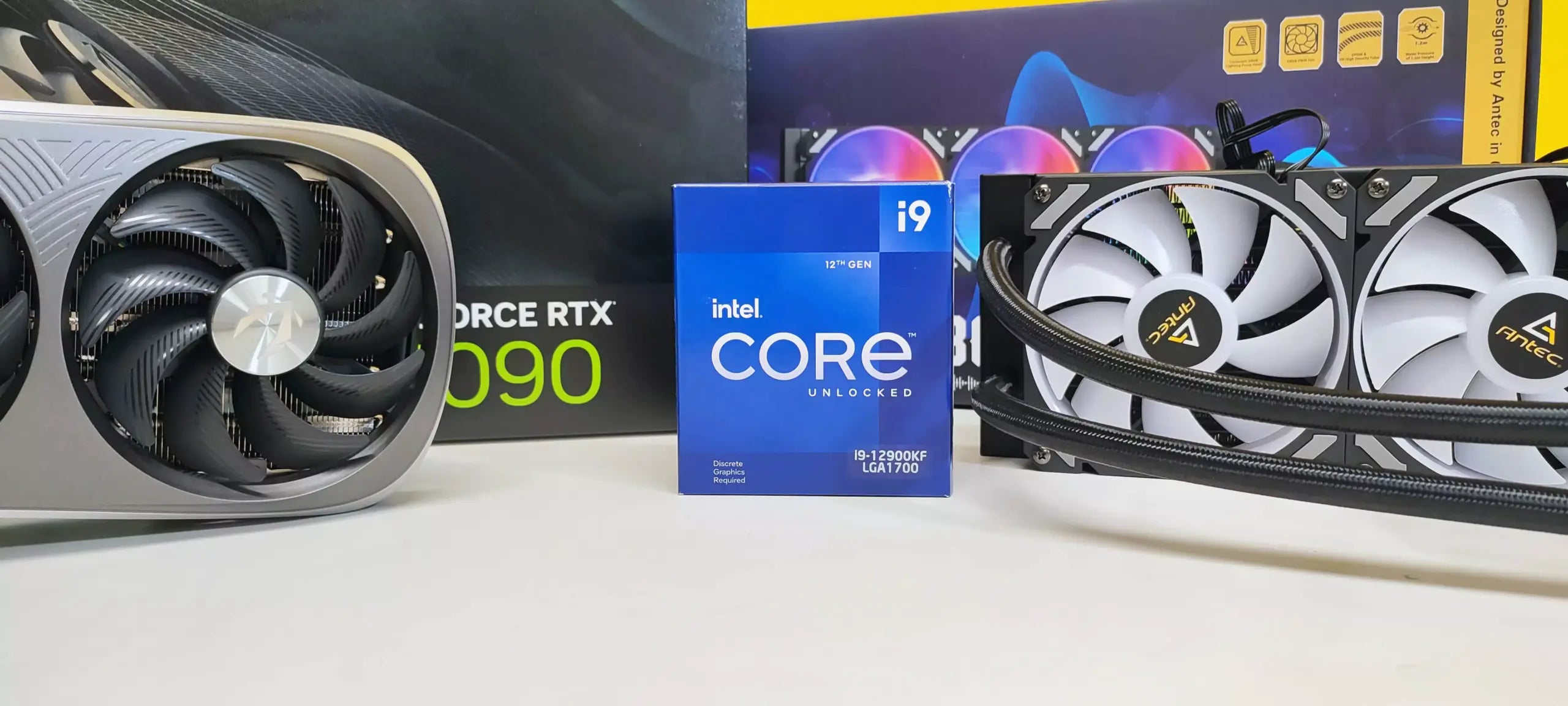 PG Gaming Trinity
