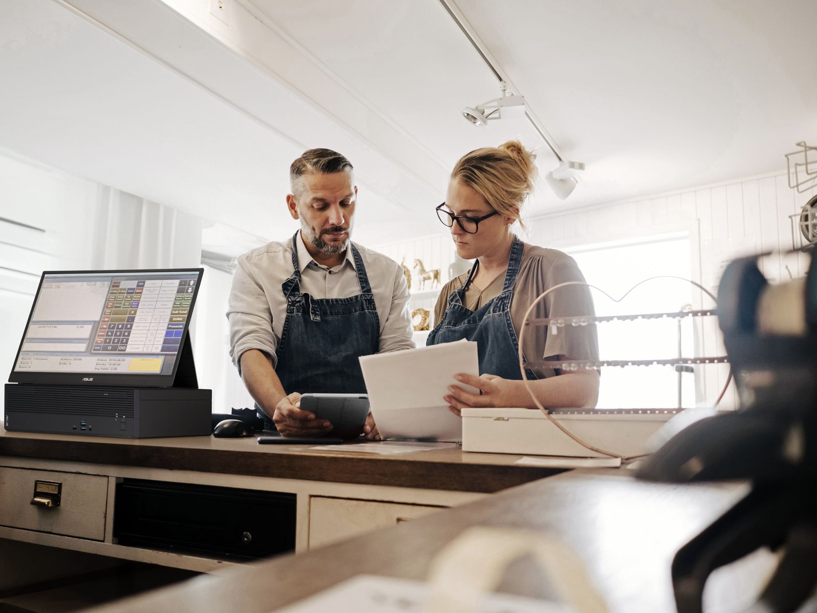 ASUS CORE 5 210H/16GB/512SSD/SHARED/WIN11PRO