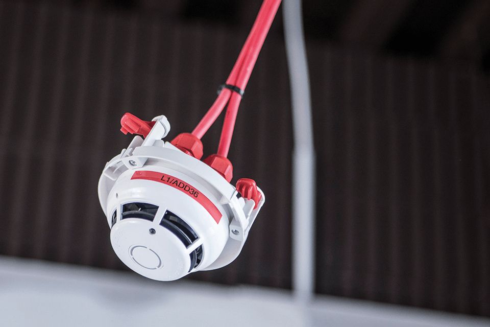 BROTHER PTE110 SETTORE ELETTRICO:VALIGETTA,ALIMENT,NASTRO