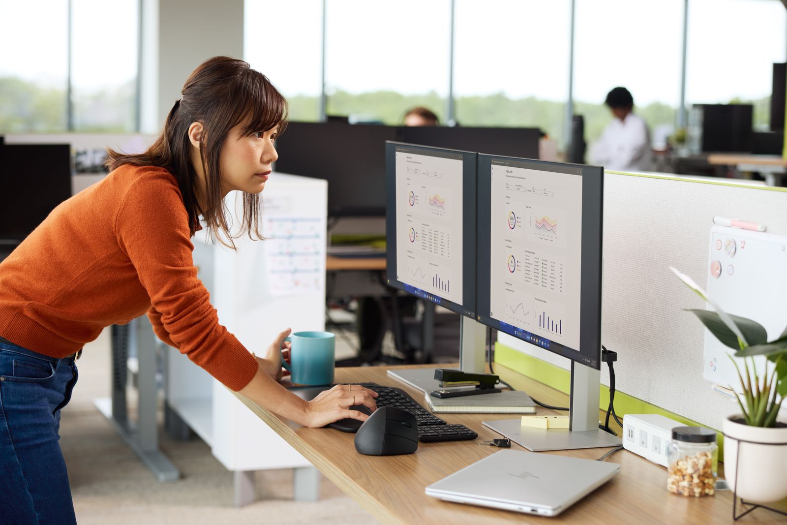 HP INC. XG1A RYZEN AI9 HXPRO375 32/1 14OLED W11P 3YOF