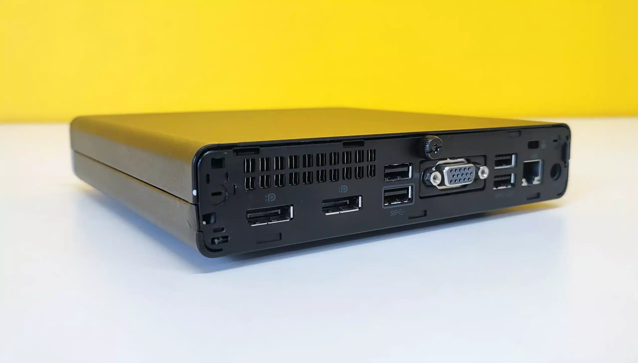 HP 800 G5 Mini-PC | Intel Core i5-9500T | RAM 16GB | Display Port USB Typ-C Windows 11 Pro Mein kompakter, leistungsstarker und zuverlässiger PC