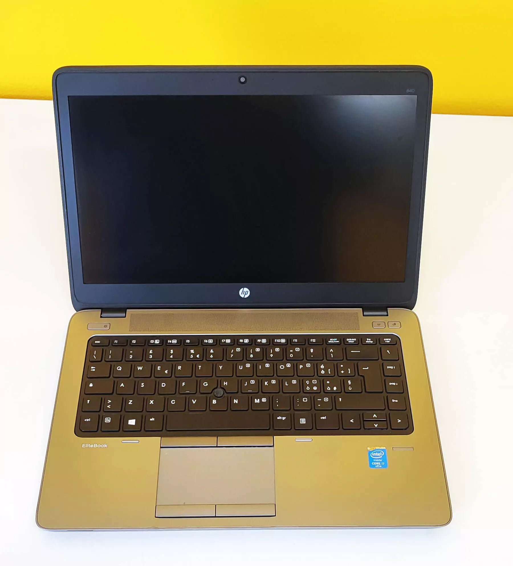 NOTEBOOK HP 840 G2 CPU i7 5600U @2,60 GHz - SSD 256GB - RAM 8 GB - Full HD - DISPLAY 14" - WIN10 PRO
